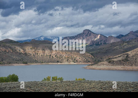 USA, États-Unis, Amérique, Colorado, Curecanti National Recreation Area,, Gunnison Gunnison, réservoir, rivière, montagnes, deser Banque D'Images