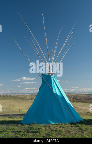 Tipis Crow Agency, Crow Indian Reservation, Montana, USA Banque D'Images