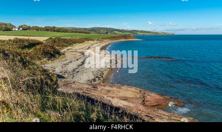 Lligwy Dulas entre plage et, l'île d'Anglesey, dans le Nord du Pays de Galles, Royaume-Uni. Prise le 14 octobre 2015. Banque D'Images