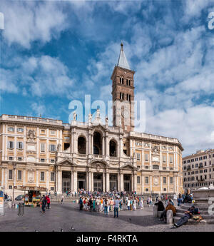 L'Italie, l'Europe, Lazio, Rome, Roma, ville, village, printemps, les gens, l'église, Piazza di Santa Maria Maggiore, carré, Banque D'Images