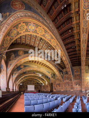 L'Italie, l'Europe, Pérouse, Ombrie, Palace, Palazzo dei Priori, l'intérieur, plafond décoré, auditorium, Banque D'Images