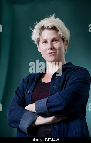 Caroline Criado-Perez, OBE, les britanniques de naissance brésilien activiste féministe et journaliste, à l'Edinburgh International Book Festival 2015. Édimbourg. 31 août 2015 Banque D'Images