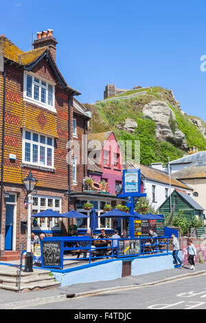 L'Angleterre, l'East Sussex, Hastings, Vieille Ville, scène Pub Banque D'Images