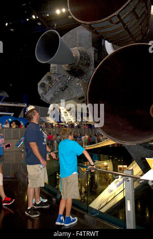 La navette spatiale Atlantis afficher au John F. Kennedy Space Center, Merritt Island, Florida, USA. Banque D'Images