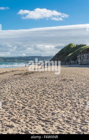 Voir à Benllech Bay, île d'Anglesey, dans le Nord du Pays de Galles, Royaume-Uni. Prise le 12 octobre 2015. Banque D'Images