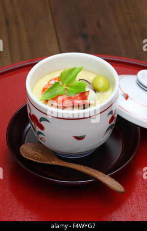 Chawanmushi, vapeur, crème d'oeufs de la nourriture japonaise Banque D'Images