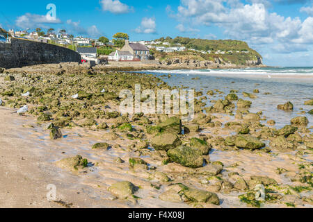 Voir à Benllech Bay, île d'Anglesey, dans le Nord du Pays de Galles, Royaume-Uni. Prise le 12 octobre 2015. Banque D'Images