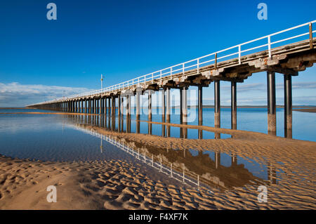 Impressionnante jetée d'Urangan à Hervey Bay. Banque D'Images