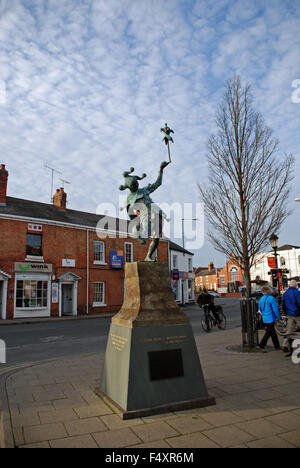 Statue en bronze de noble fool jester à William Shakespeare Birthplace à Stratford upon Avon, Warwickshire, Angleterre Banque D'Images