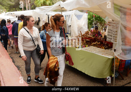 Marché Hippie de Punta Arabi, à Es Canar sur Ibiza Banque D'Images