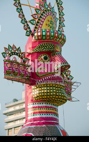 La statue de Ravan sur Dussera a été prise à Mumbai, Inde Chowpatty Banque D'Images