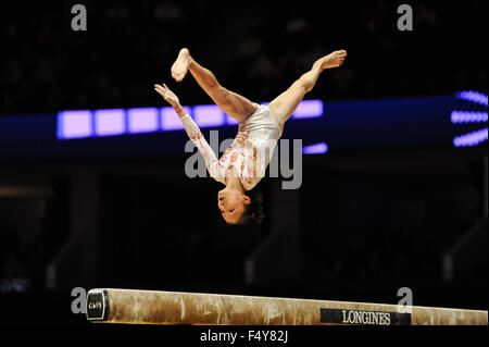 Glasgow, Ecosse, Royaume-Uni. 24 Oct, 2015. CHUNKING SHANG, de la Chine, la concurrence à faisceau pendant la ronde préliminaire du 2015 Championnats du monde. Credit : Amy Sanderson/ZUMA/Alamy Fil Live News Banque D'Images