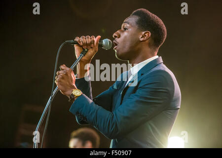 Detroit, Michigan, USA. 24 Oct, 2015. À l'exécution DES PONTS LEON Majestic Theatre à Detroit, MI, le 24 octobre 2015 © Marc Nader/ZUMA/Alamy Fil Live News Banque D'Images