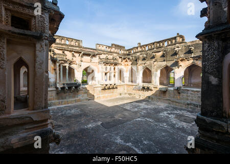 Le Queens, une partie des ruines de l'ancien empire vijayanagara, qui a été créé en 1336 par harihara i et son brot Banque D'Images