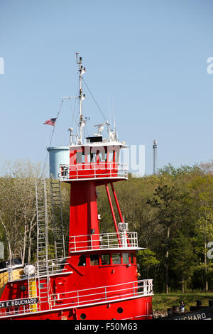 Détail d'un remorqueur sur le Cape Cod Canal, Bourne, Massachusetts Banque D'Images