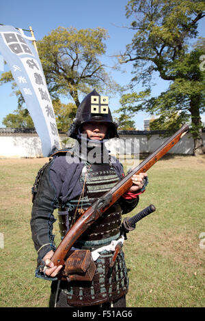 Samouraï japonais avec le feu fusil serrure Banque D'Images