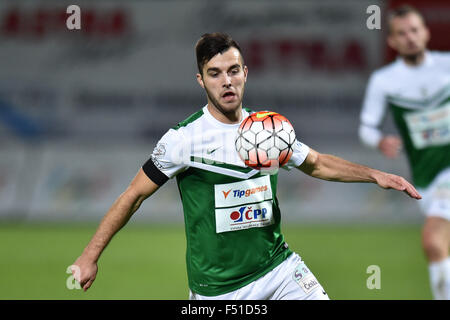 Ligue de football tchèque, 11e ronde, FK Jablonec vs FK Dukla Praha le 24 octobre 2015, Jablonec nad Nisou, République tchèque. Martin Pospisil de Jablonec. (Photo/CTK Radek Petrasek) Banque D'Images