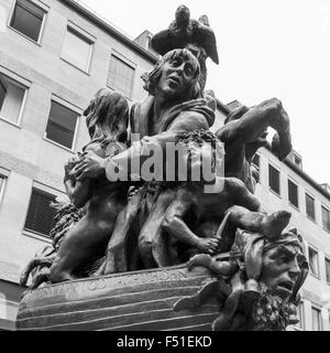 Juergen Weber's 'Allemand pour la sculpture de Ship of Fools à Nuremberg, Allemagne. Banque D'Images