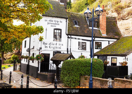 Ye Olde Trip to Jerusalem inn pub plus ancienne en Angleterre 1189 AD AD 1189façade extérieure du bâtiment de la ville de Nottingham UK Angleterre Banque D'Images