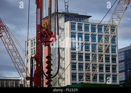 Astley House sur Quay Street Manchester, cette vue est uniquement possible après la démolition d'un bureau devant l'espace de bureau deve Banque D'Images