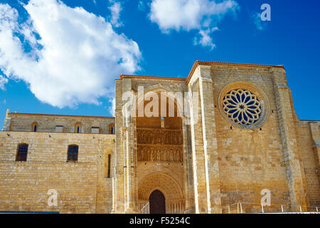 Villalcazar de Sirga église Santa Maria la Blanca Chemin de Saint-Jacques à Palencia Banque D'Images