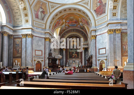 L'intérieur de la basilique d'Esztergom, Hongrie. Banque D'Images