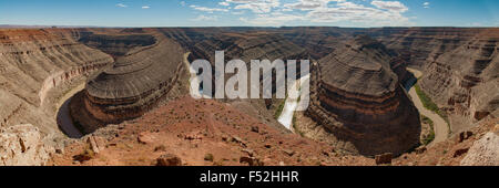 Rivière San Juan, Goosenecks Panorama, Utah, USA Banque D'Images