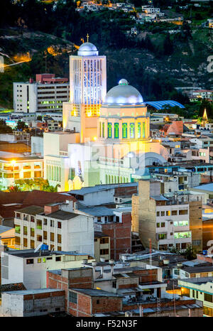 Dans la plus grande cathédrale de Quito Equateur Banque D'Images