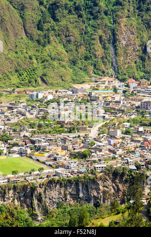 Banos de Agua Santa est un canton de l'Equateur situé dans la province de Tungurahua c'est aussi un endroit avec de nombreux sites touristiques de cascades et de Therma Banque D'Images