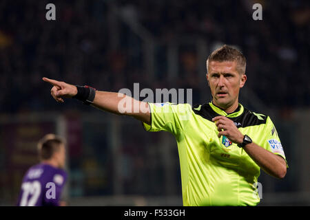 Florence, Italie. 25 octobre, 2015. Daniele Orsato (arbitre) Football/soccer : Italien 'Serie' une correspondance entre la Fiorentina 1-2 AS Roma au Stadio Artemio Franchi de Florence, Italie . © Maurizio Borsari/AFLO/Alamy Live News Banque D'Images