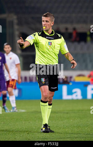 Florence, Italie. 25 octobre, 2015. Daniele Orsato (arbitre) Football/soccer : Italien 'Serie' une correspondance entre la Fiorentina 1-2 AS Roma au Stadio Artemio Franchi de Florence, Italie . © Maurizio Borsari/AFLO/Alamy Live News Banque D'Images