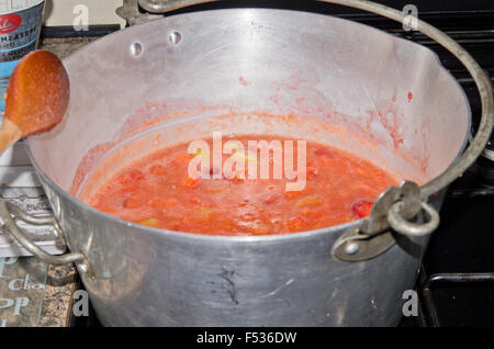 Fabrication de confiture Banque D'Images