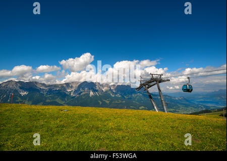 Vue du Wilder Kaiser, Brandstadl vers avec Brandstadl téléphérique, Scheffau am Wilden Kaiser, Tyrol, Autriche Banque D'Images