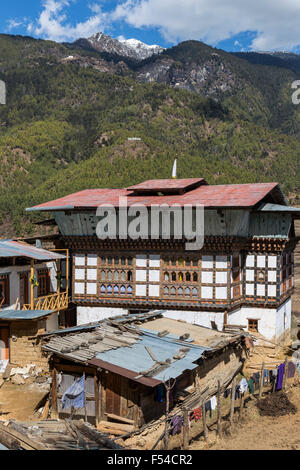 Ferme près de Paro et Tiger's Nest monastère, Bhoutan Banque D'Images