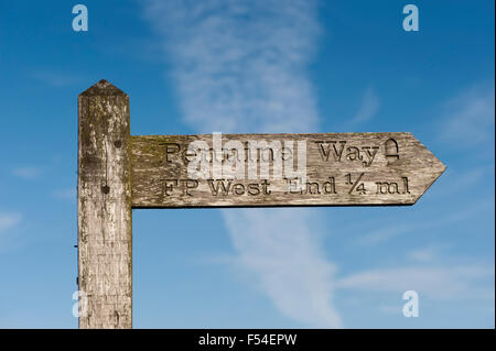 Inscrivez-vous poster près de Hawes, Yorkshire du Nord, direction de pointage du Pennine Way. UK Banque D'Images