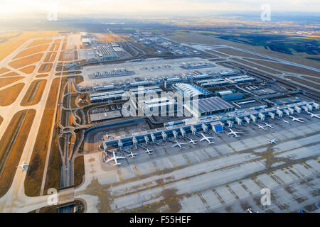 Gerany, Munich, l'aéroport international Franz-Josef-Strauss Banque D'Images