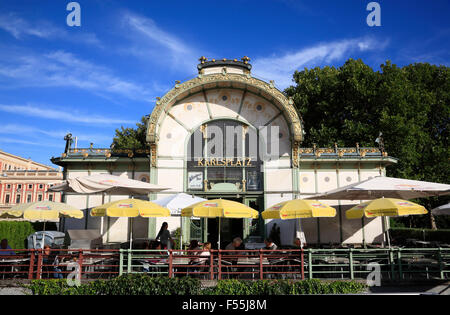 Pavillon Otto Wagner im Cafe am Karlsplatz, Vienne, Autriche, Europe Banque D'Images