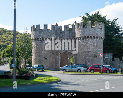 Entrée principale Gwrych Castle Abergele Wales UK Banque D'Images