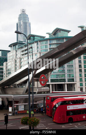 Le Terminus de Bus Vauxhall Vauxhall - London UK Banque D'Images