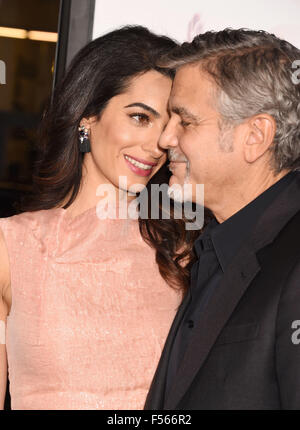 GEORGE CLOONEY acteur de film américain avec son avocat femme Amal en octobre 2015. Photo Jeffrey Mayer Banque D'Images