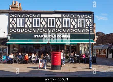 Café Starbucks Cafe à Hitchin Angleterre Royaume-Uni UK Banque D'Images