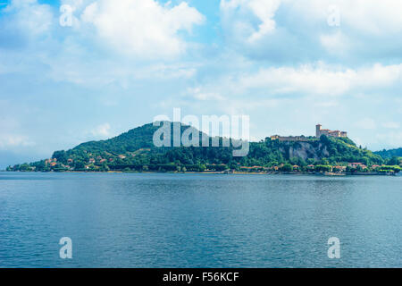 Ancienne île dans le lac Majeur. Lombardie et Piémont, Italie. Banque D'Images