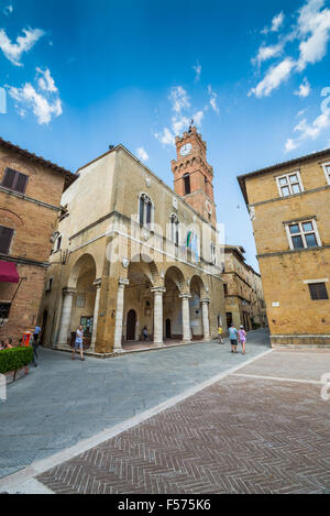 Pienza square de la cathédrale à la Toscane, Italie. Banque D'Images