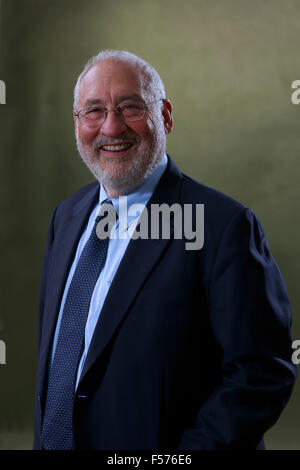Joseph Stiglitz. Edinburgh International Book Festival 2014 photos prises à Charlotte Square Gardens. Édimbourg. Pako Mera 25/08 Banque D'Images