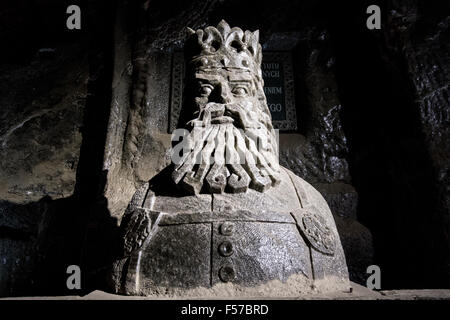 Kazmierz King III statue dans la mine de sel de Wieliczka en Pologne Banque D'Images