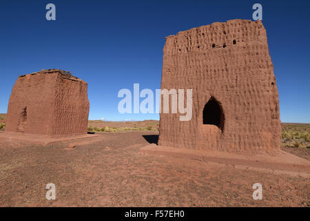 Tour funéraire ou Chullpa, faite à partir de l'argile, à Curahuara de Carangas, Oruro, Bolivie Banque D'Images