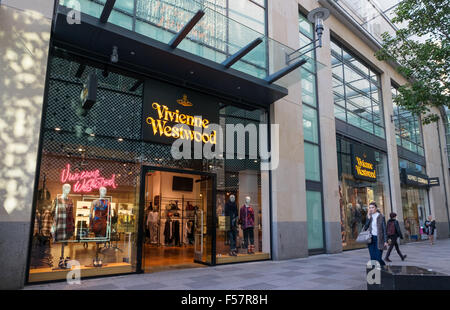 L'extérieur de la boutique Vivienne Westwood, St Davids Centre, Cardiff, Pays de Galles du Sud Banque D'Images