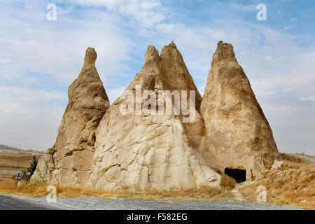 Beau cône randonnée en Cappadoce Turquie est photographié close-up Banque D'Images