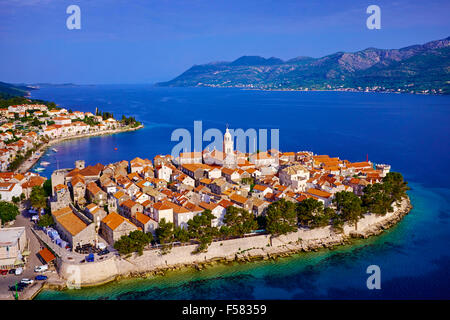 La Croatie, Dalmatie, l'île de Korcula, Korcula ville, vue aérienne Banque D'Images