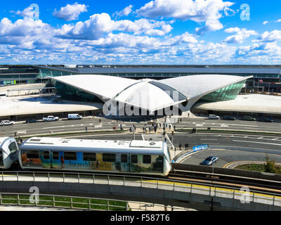 Le terminal historique TWA de l'aéroport international John F. Kennedy a ouvert ses portes en tant qu'hôtel en mai 2019, New York Banque D'Images